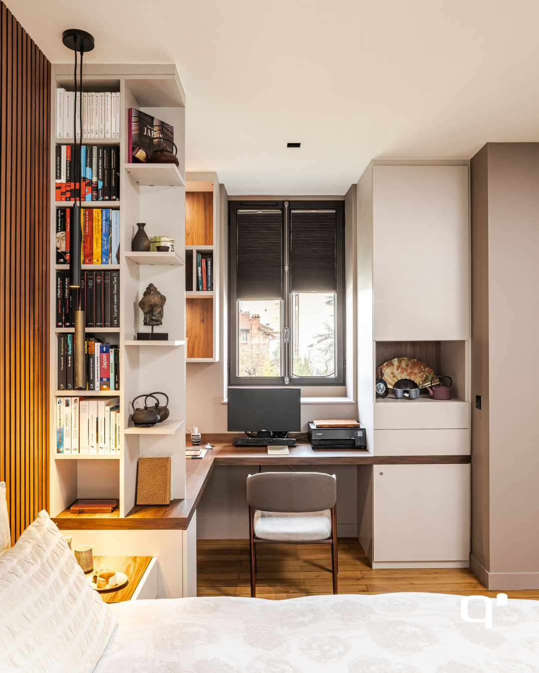 Création d'un aménagement de chambre complète avec fabrication de meubles sur mesure gain de place à Uzès dans le 30