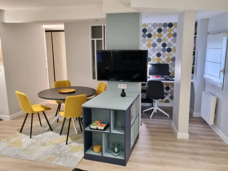 Meuble TV sur plusieurs faces à Caveirac proche de Nîmes