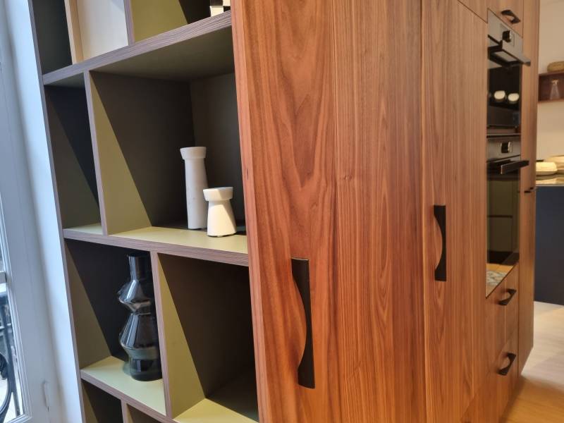 Cuisine avec ilot moderne et atypique à Nîmes dans le Gard