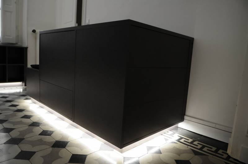 Dressing sur mesure avec ilot à Uzès proche de Nîmes