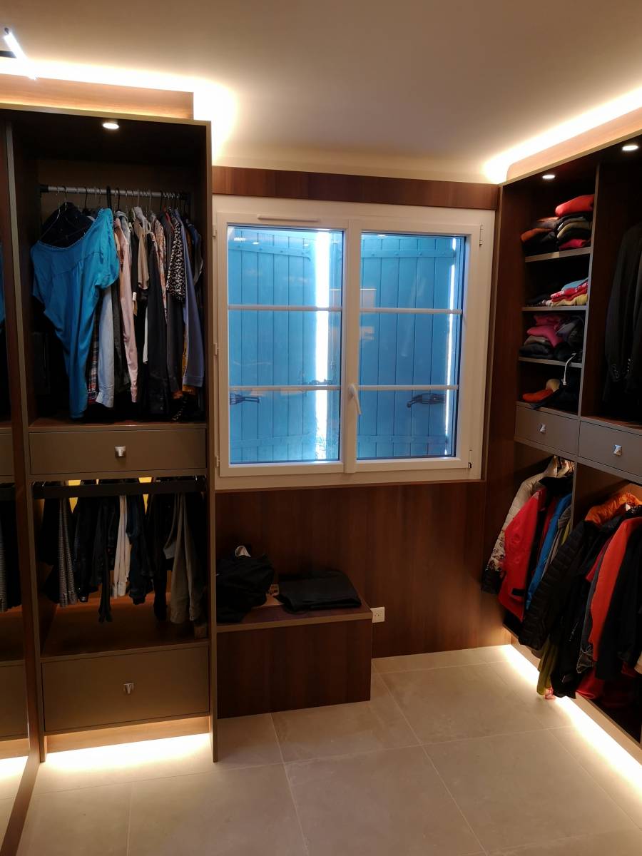 Pièce dressing sur mesure à Collias proche de Nîmes
